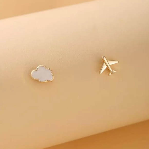 Cloud and Airplane Earrings M652 - Picture 2 of 4
